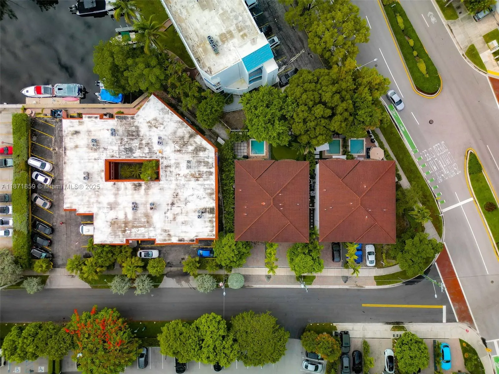 3506 NE 166th St, #4