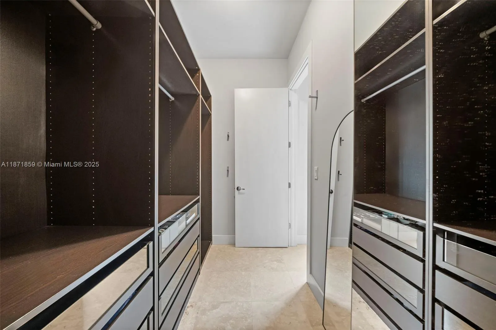 3506 NE 166th St, #4