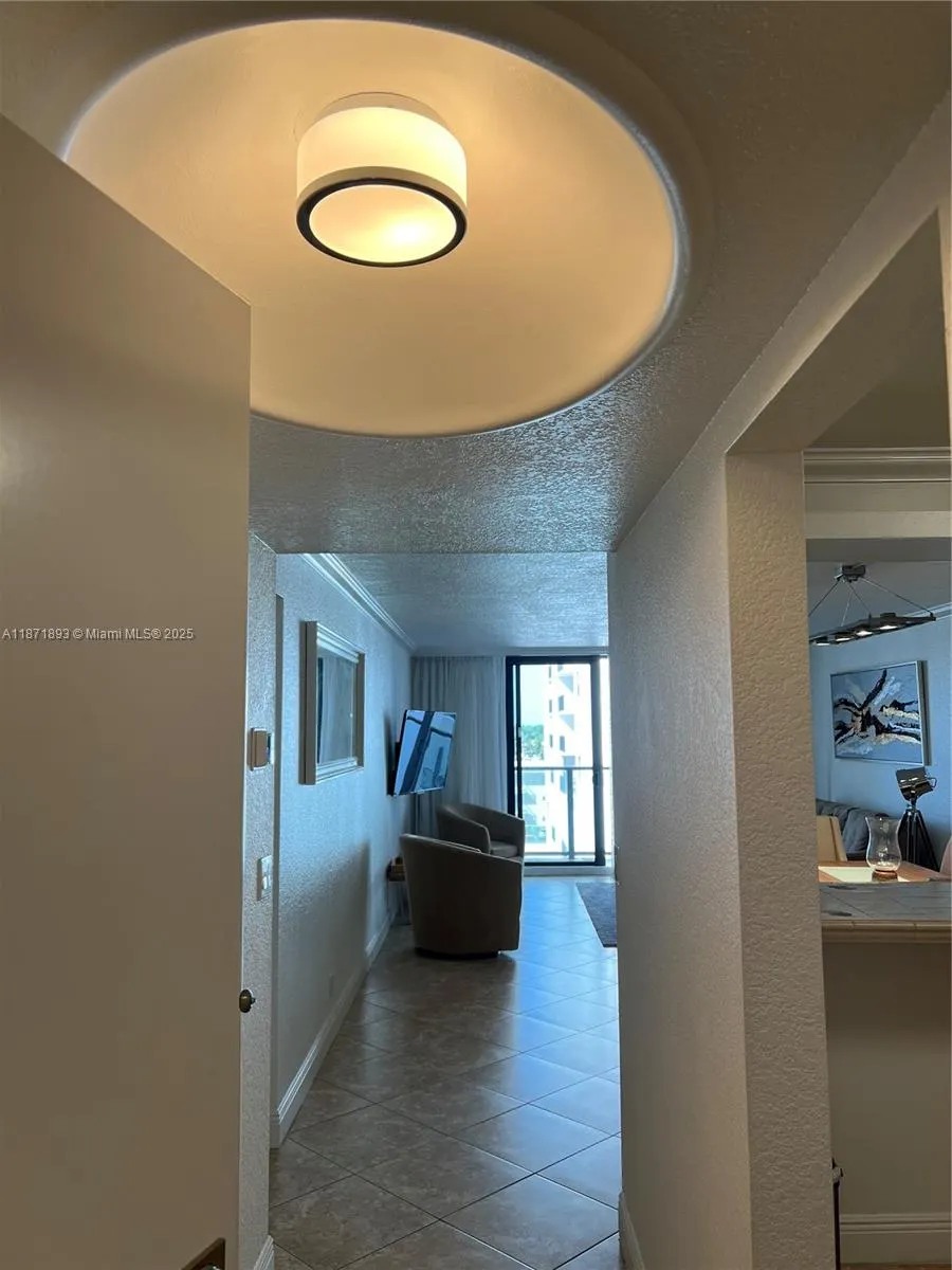 2301 S Ocean Dr, #506