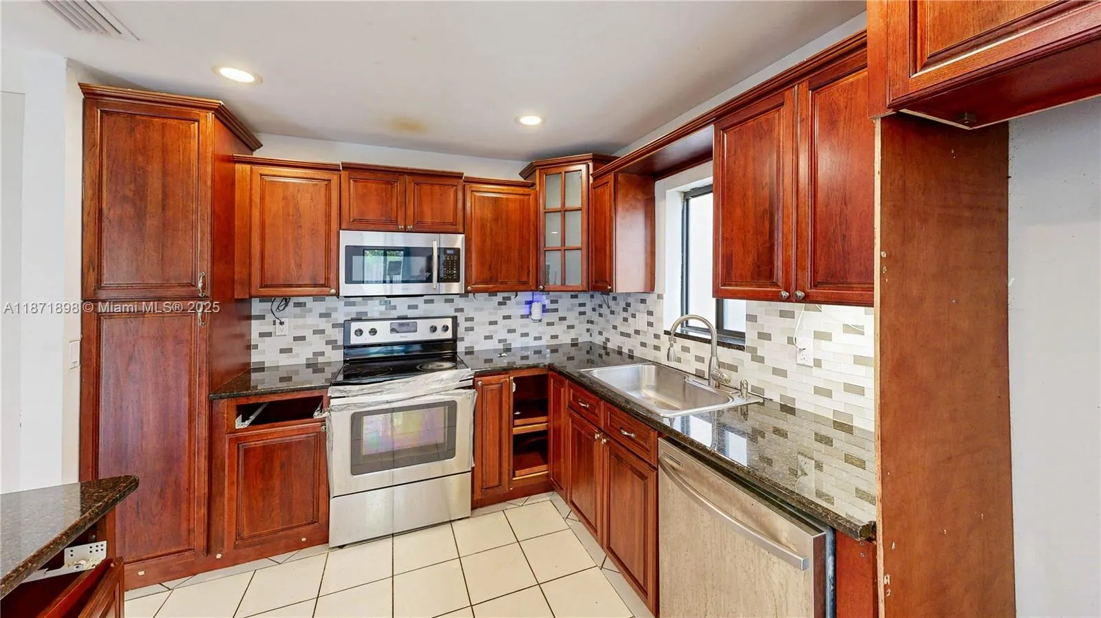 15166 SW 94th Ter