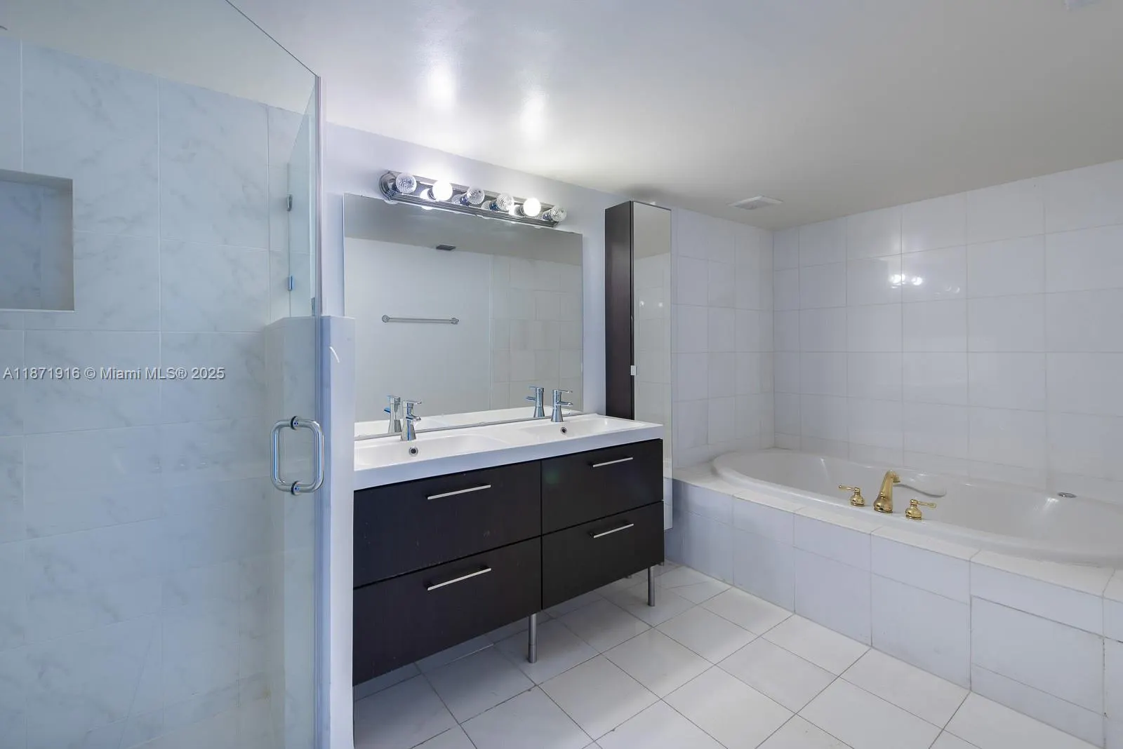 1900 Sunset Harbour Dr, #1205/7
