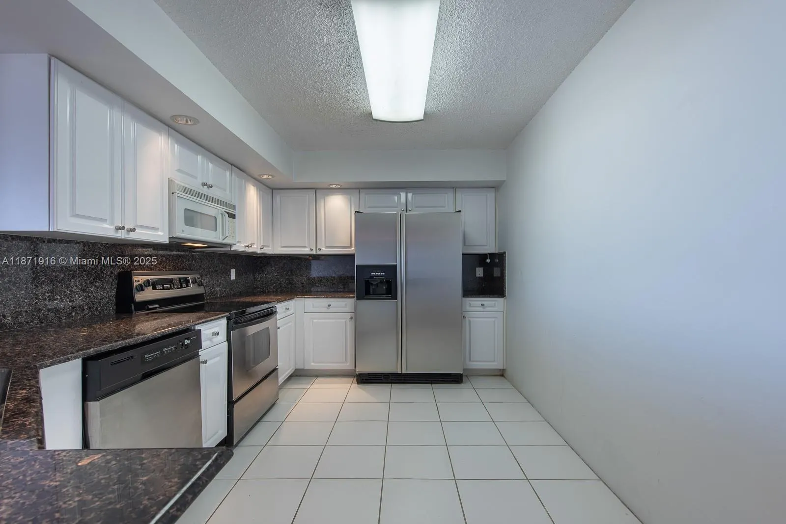 1900 Sunset Harbour Dr, #1205/7