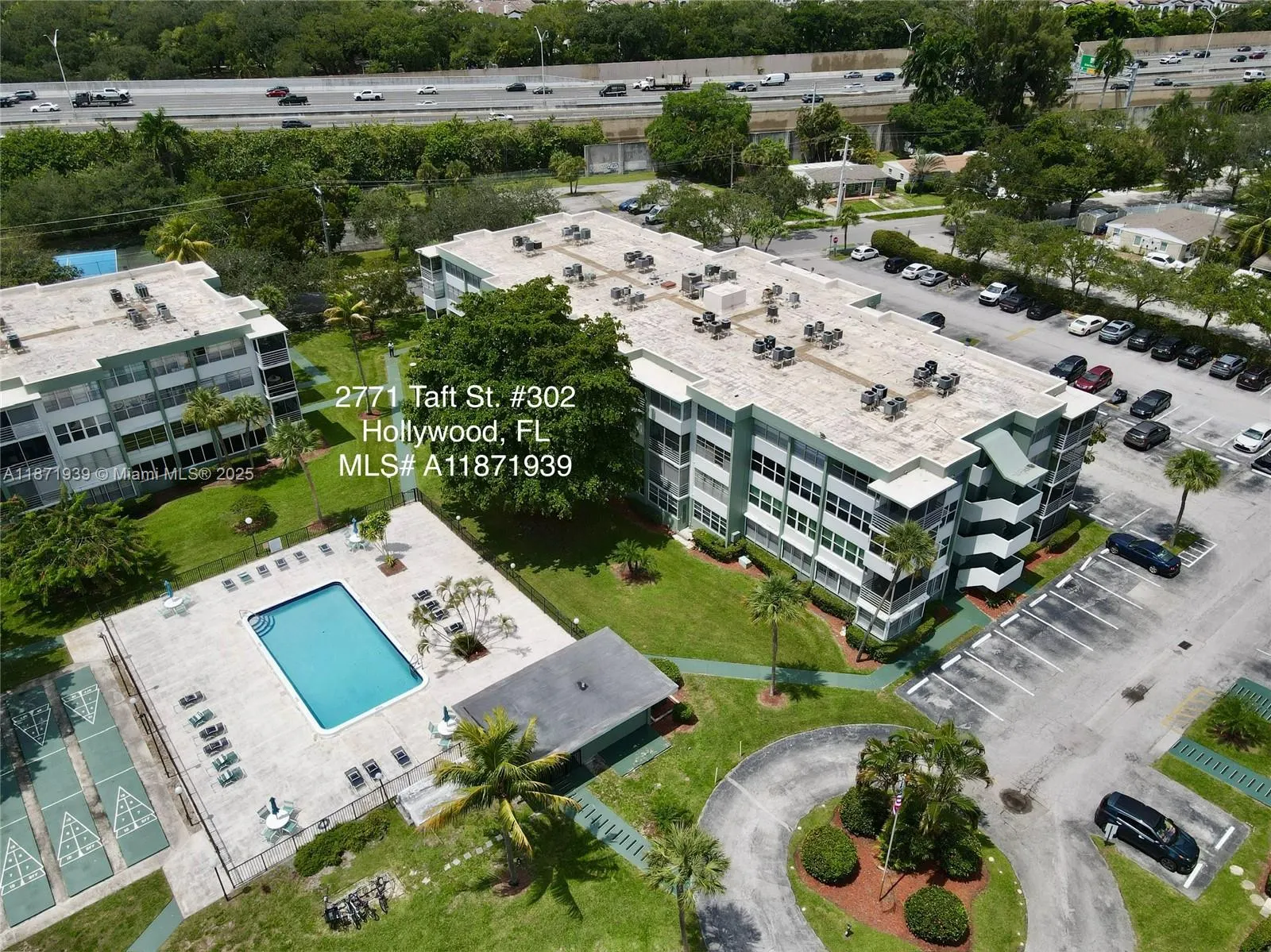 2771 Taft St, #302