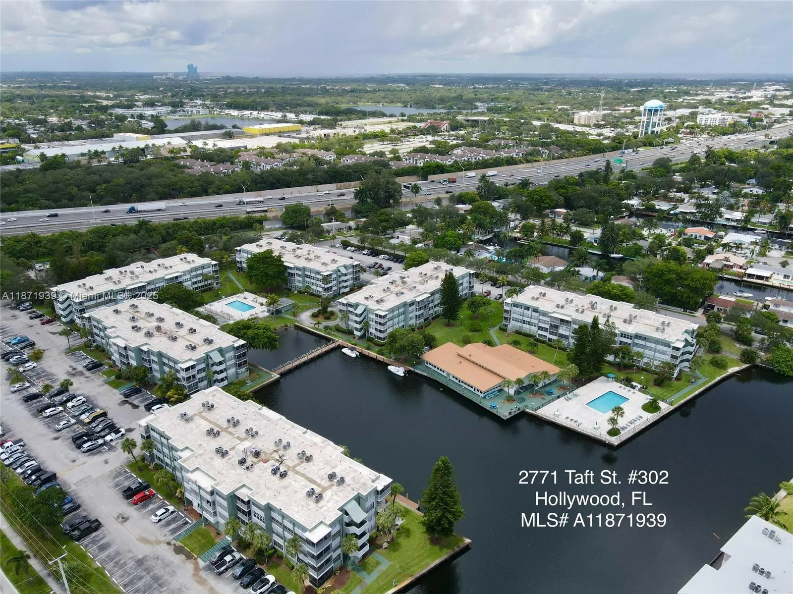2771 Taft St, #302