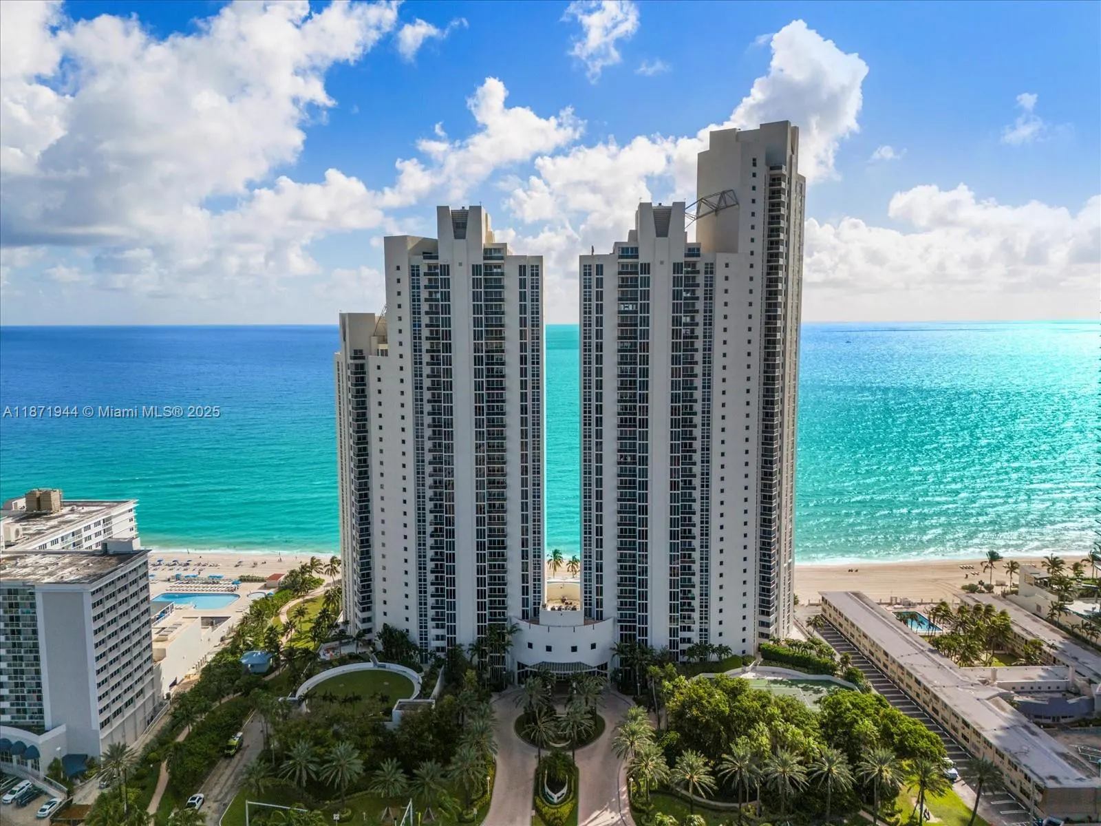 19111 Collins Ave, #1406