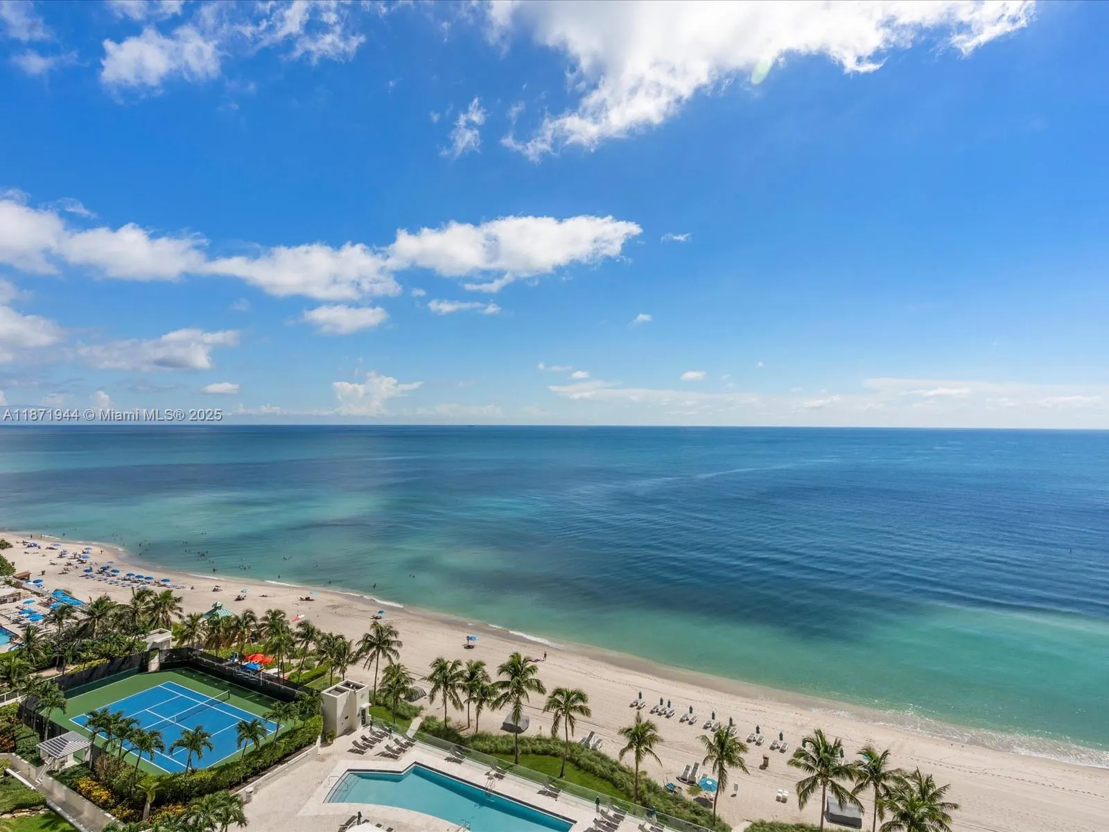 19111 Collins Ave, #1406