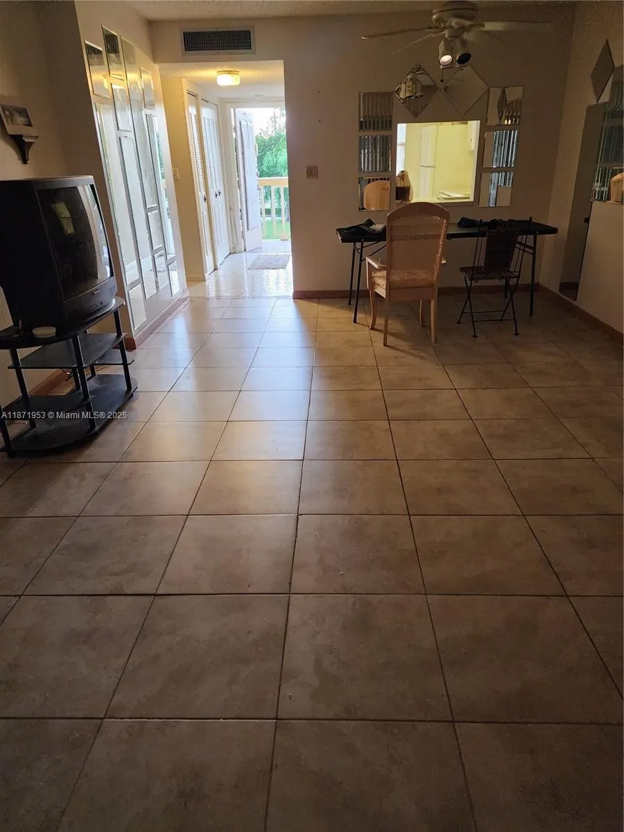 5750 NW 64th Ave, #303