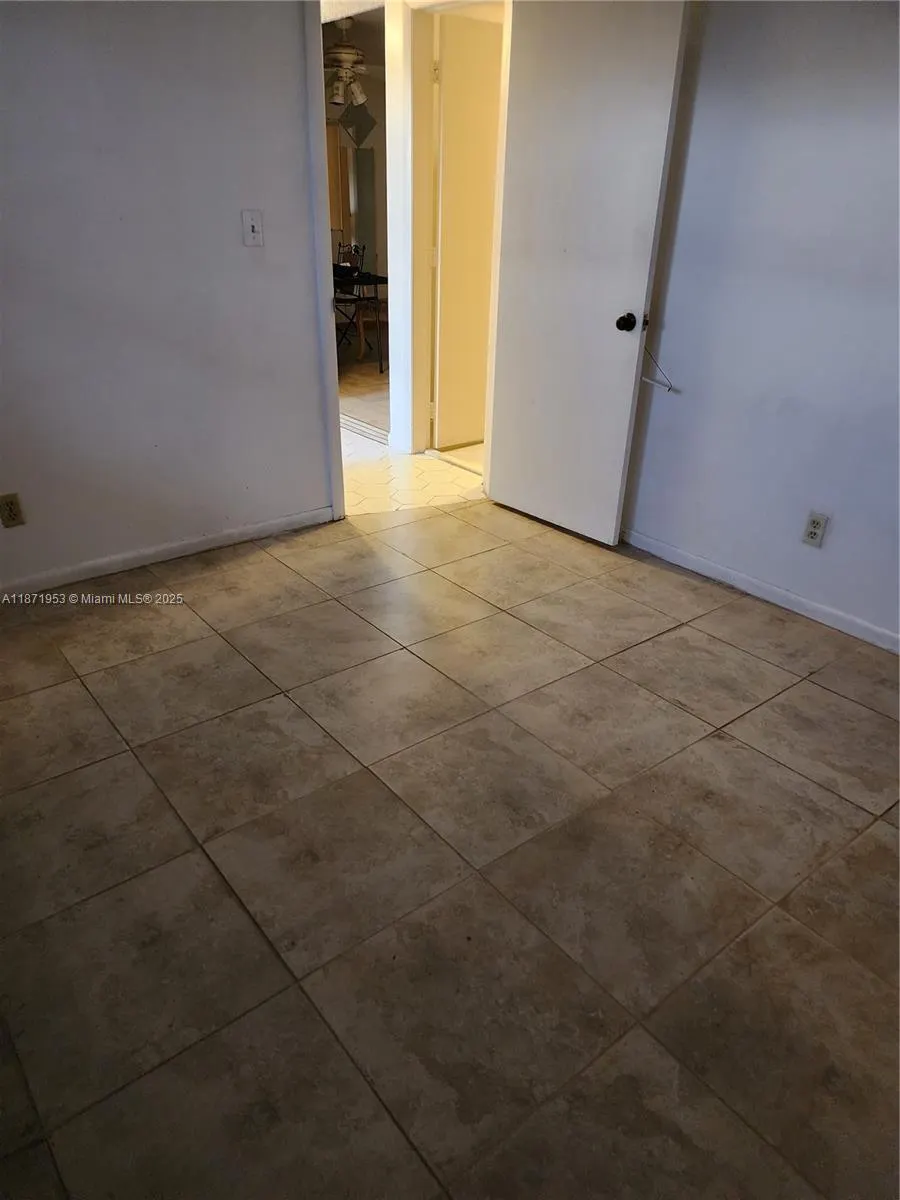 5750 NW 64th Ave, #303