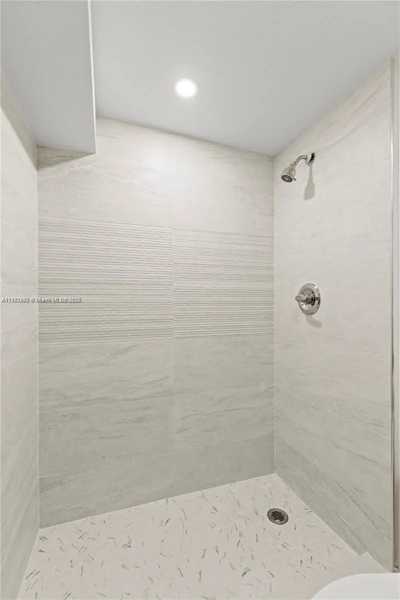 775 NW 96th St