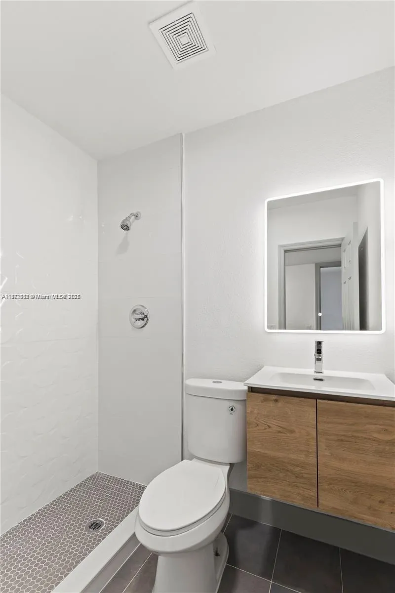 775 NW 96th St
