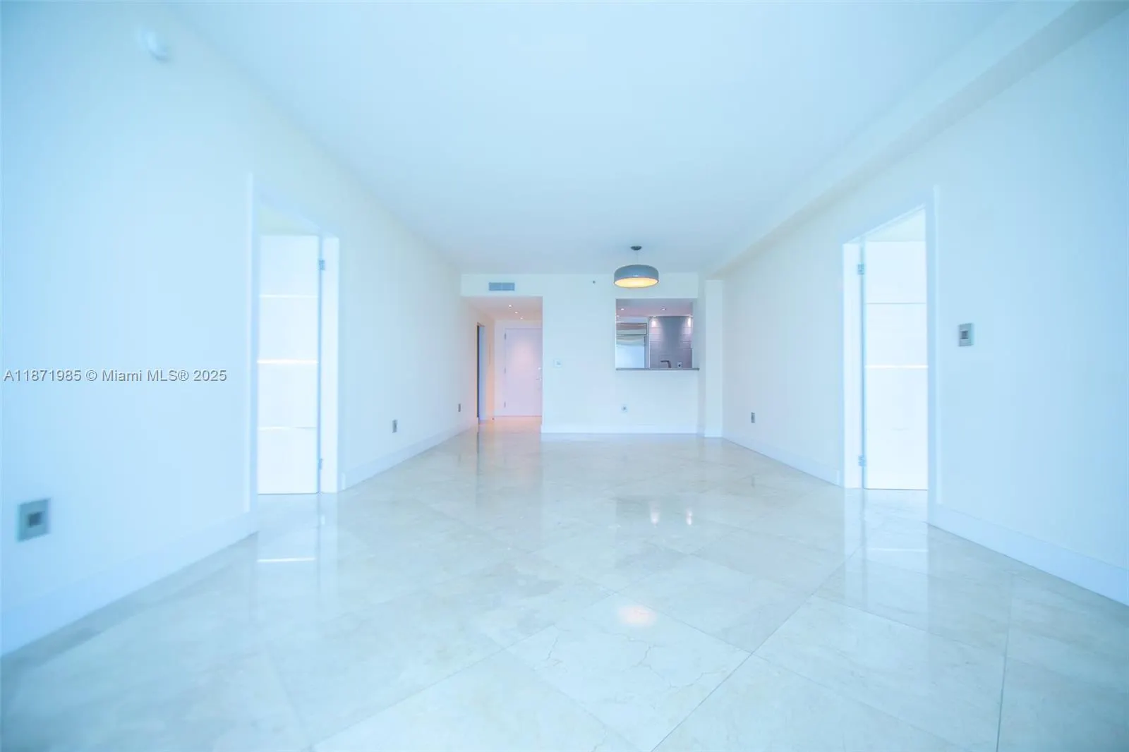 520 West Ave, #602