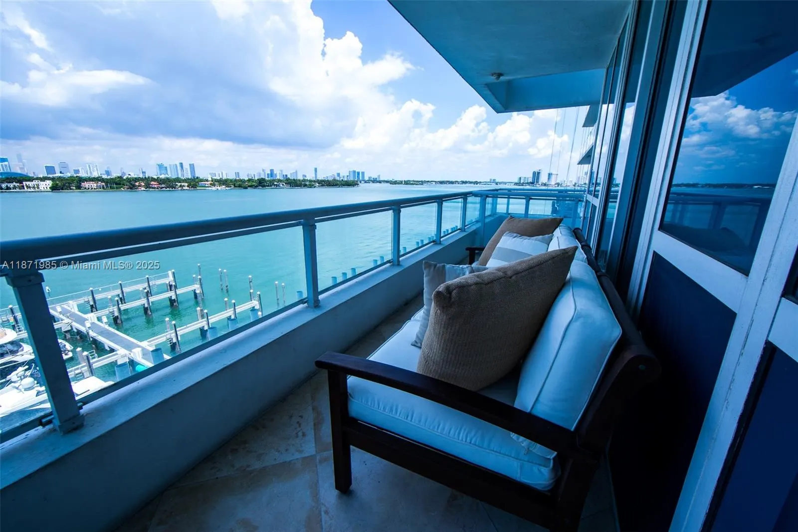 520 West Ave, #602