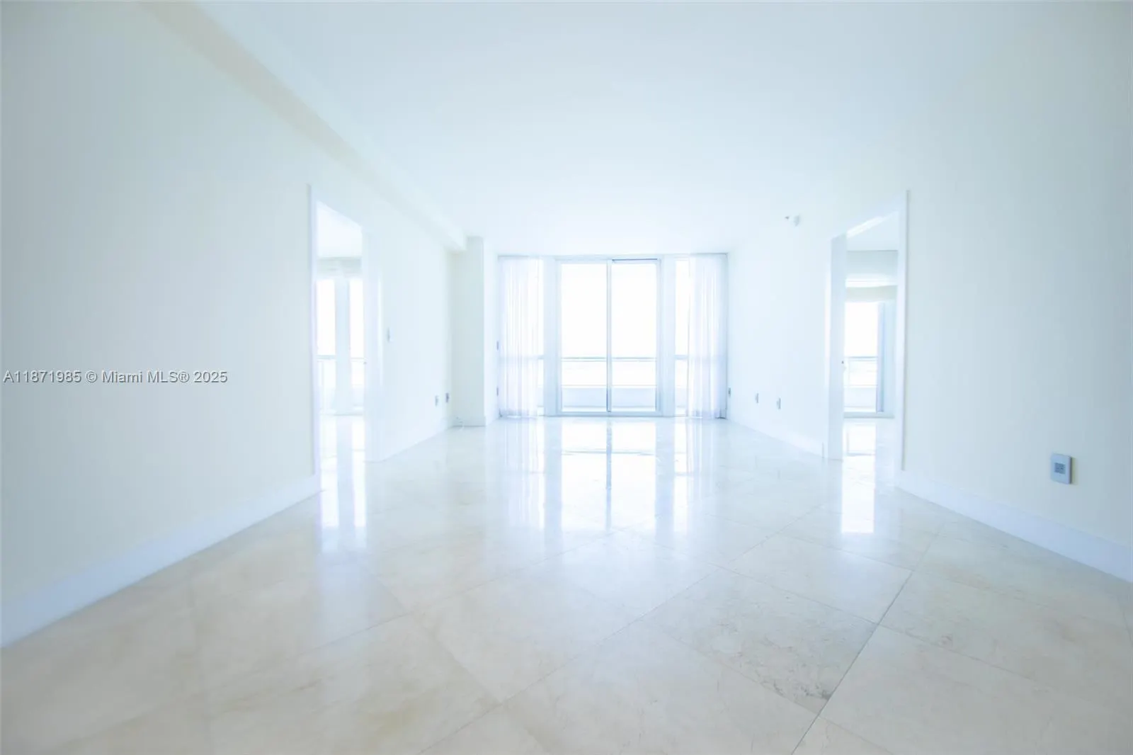 520 West Ave, #602