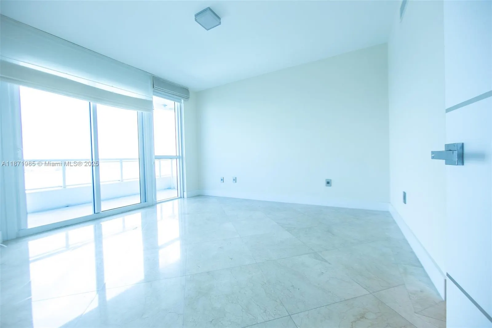 520 West Ave, #602
