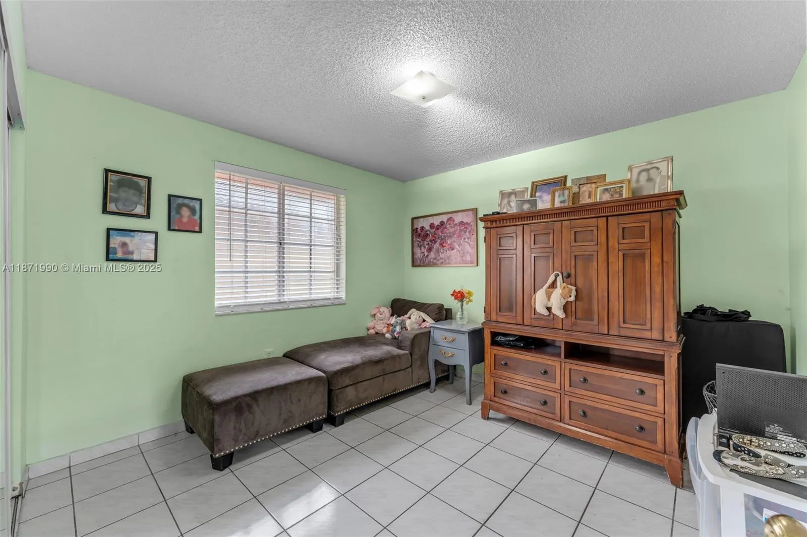 8101 SW 159th Ct