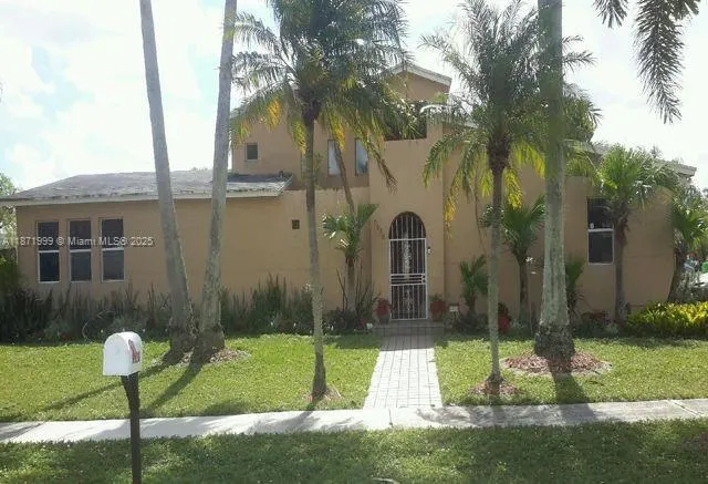 9928 NW 47th St