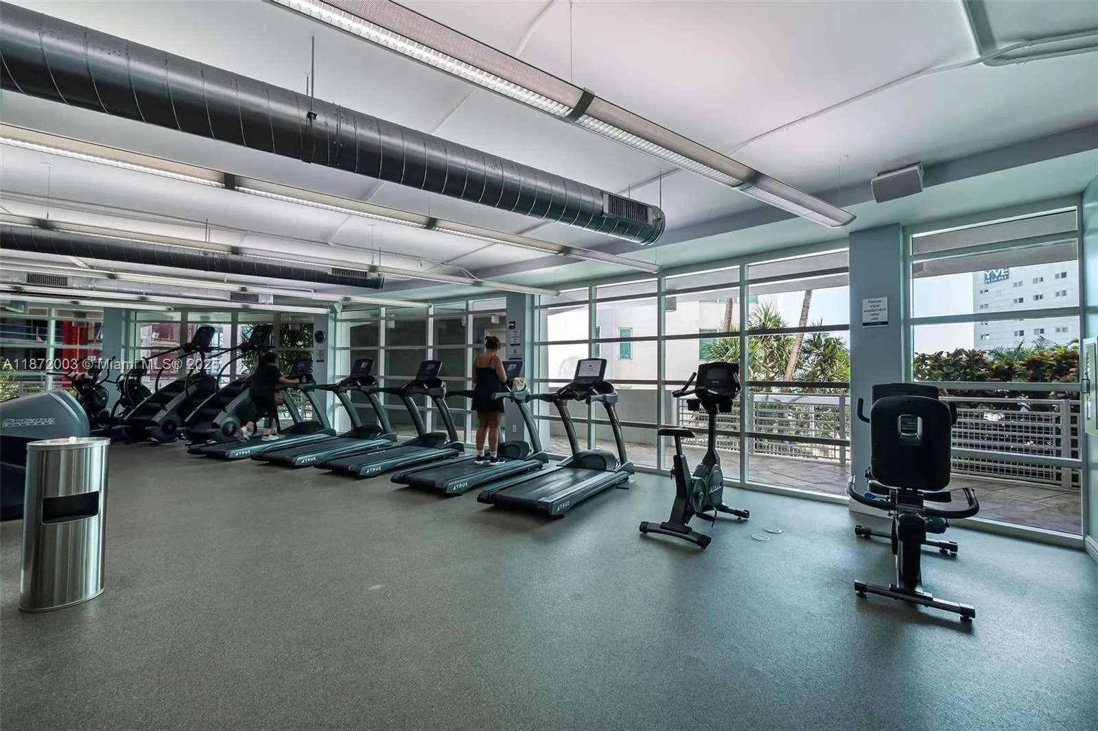 244 Biscayne Blvd, #445