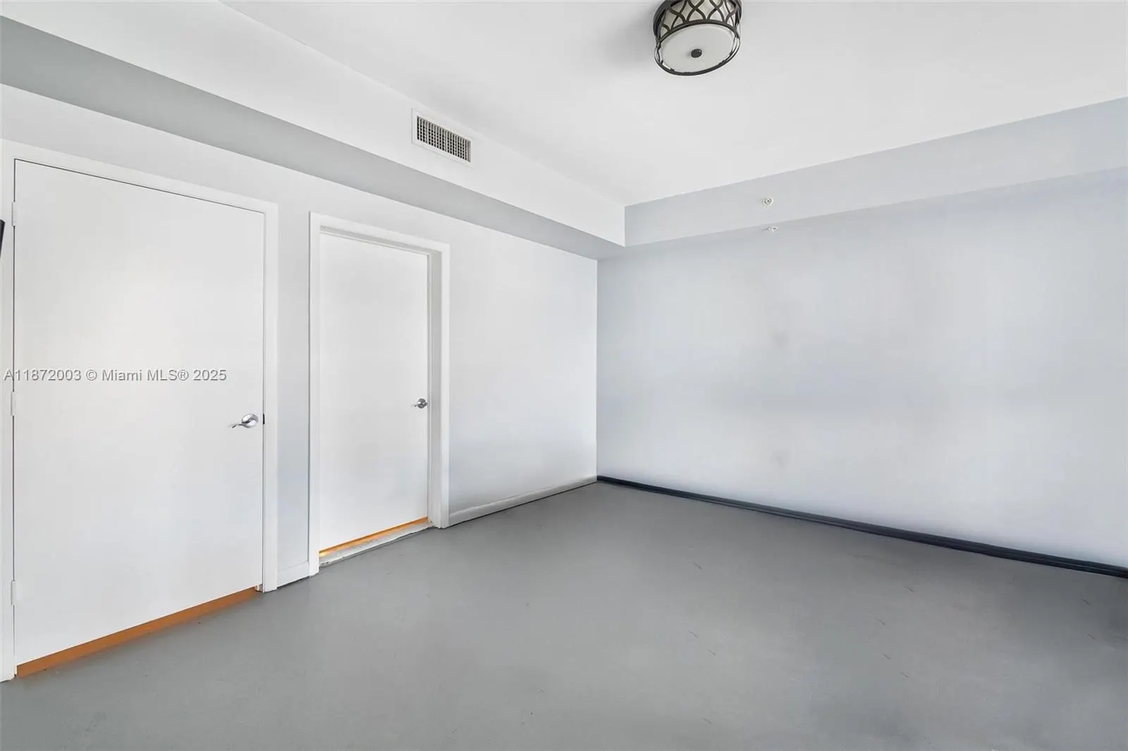 244 Biscayne Blvd, #445
