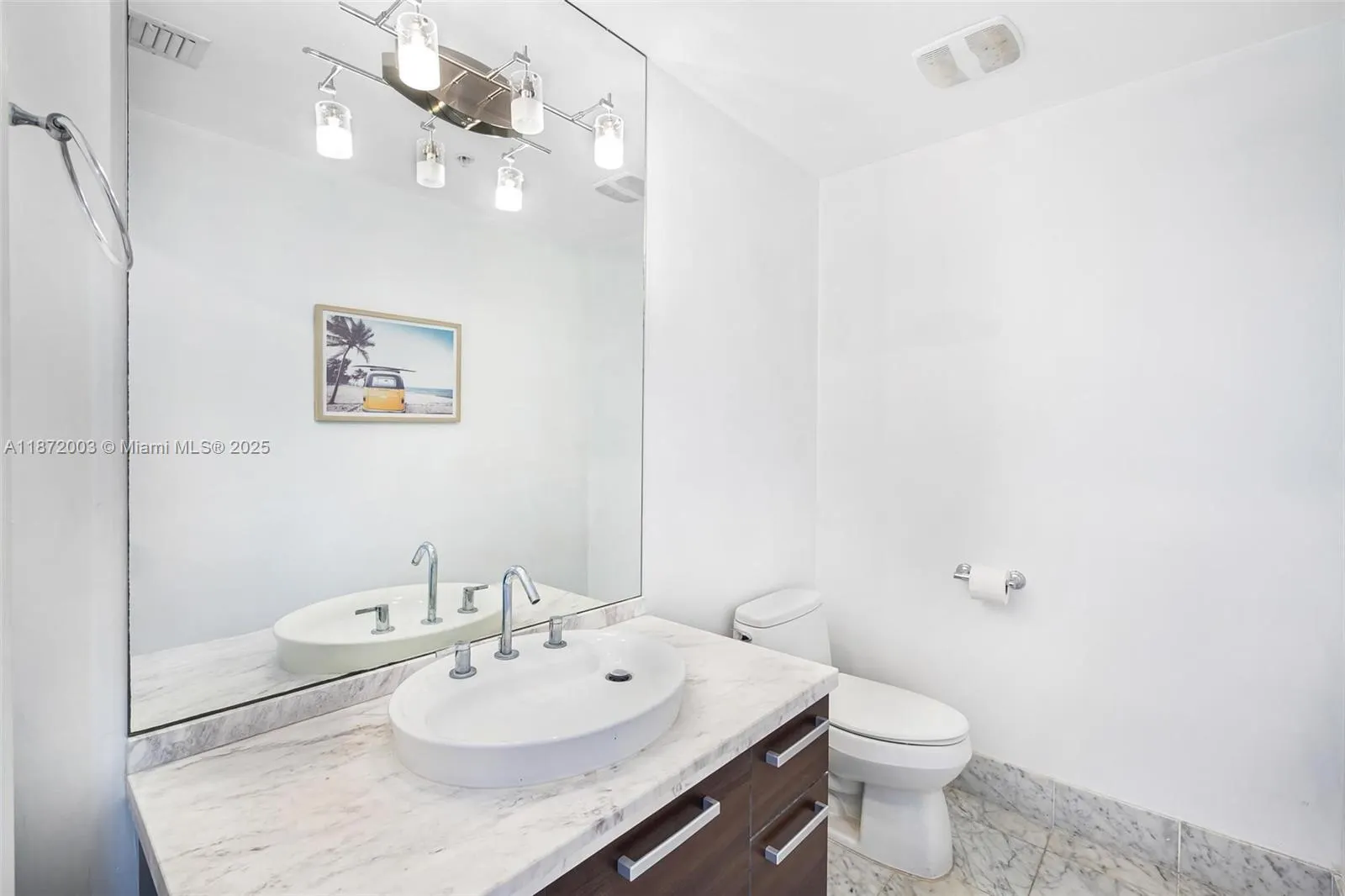 244 Biscayne Blvd, #445