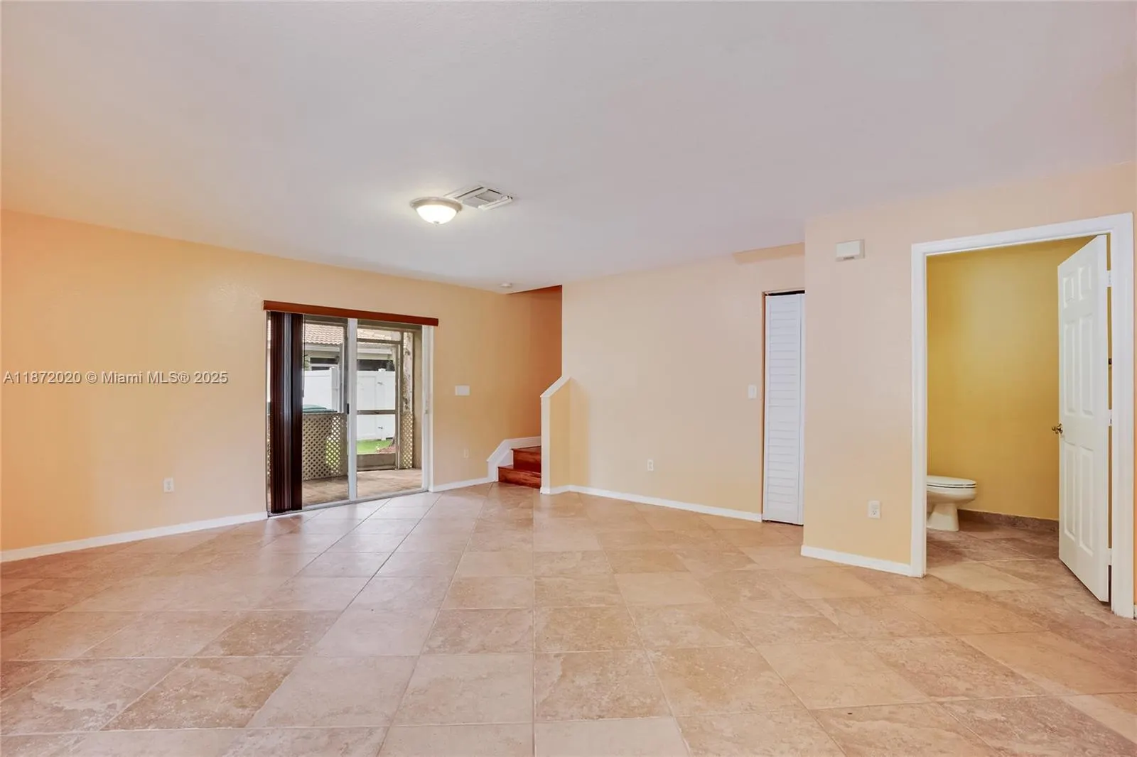 5901 Manchester Way, #0