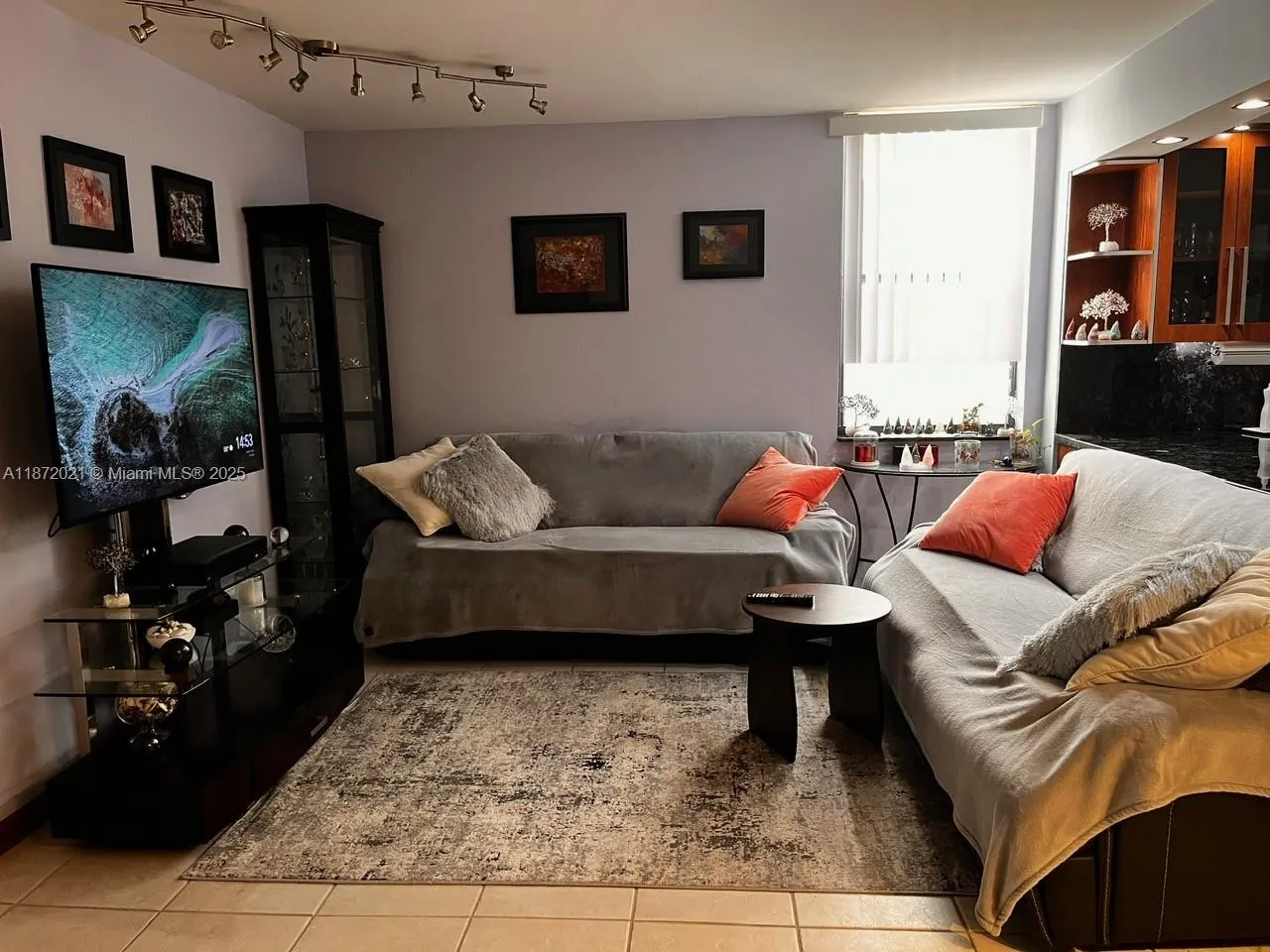 20200 W Country Club Dr, #120