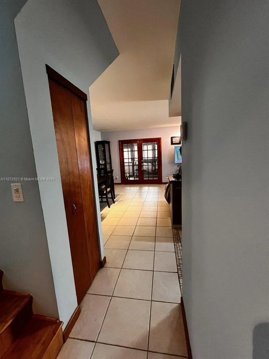 20200 W Country Club Dr, #120