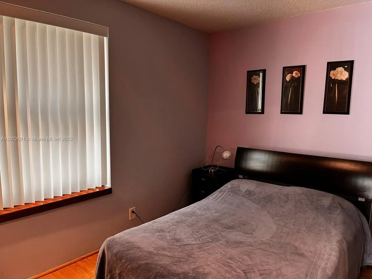 20200 W Country Club Dr, #120