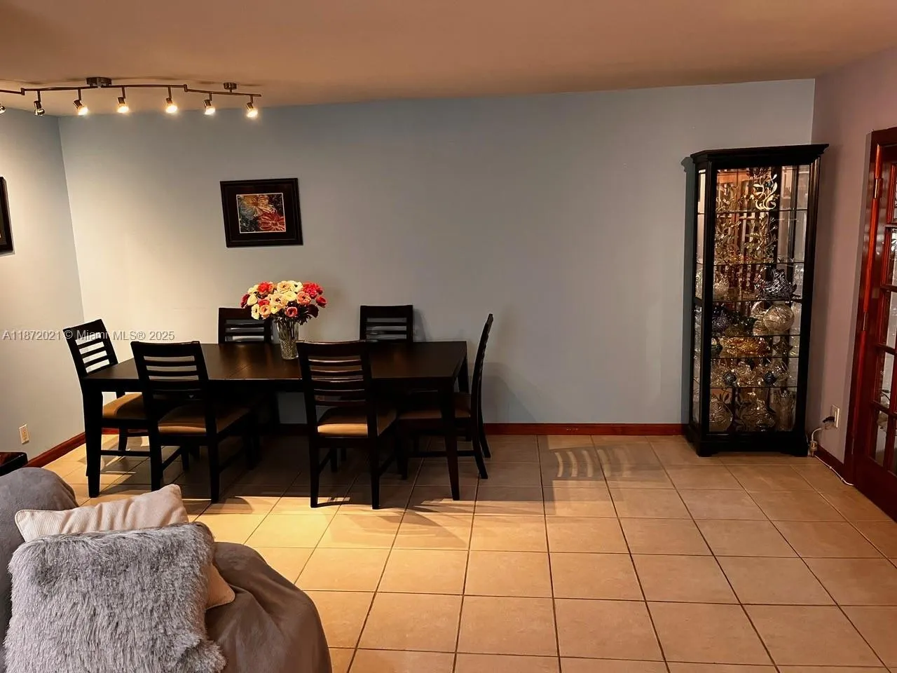 20200 W Country Club Dr, #120