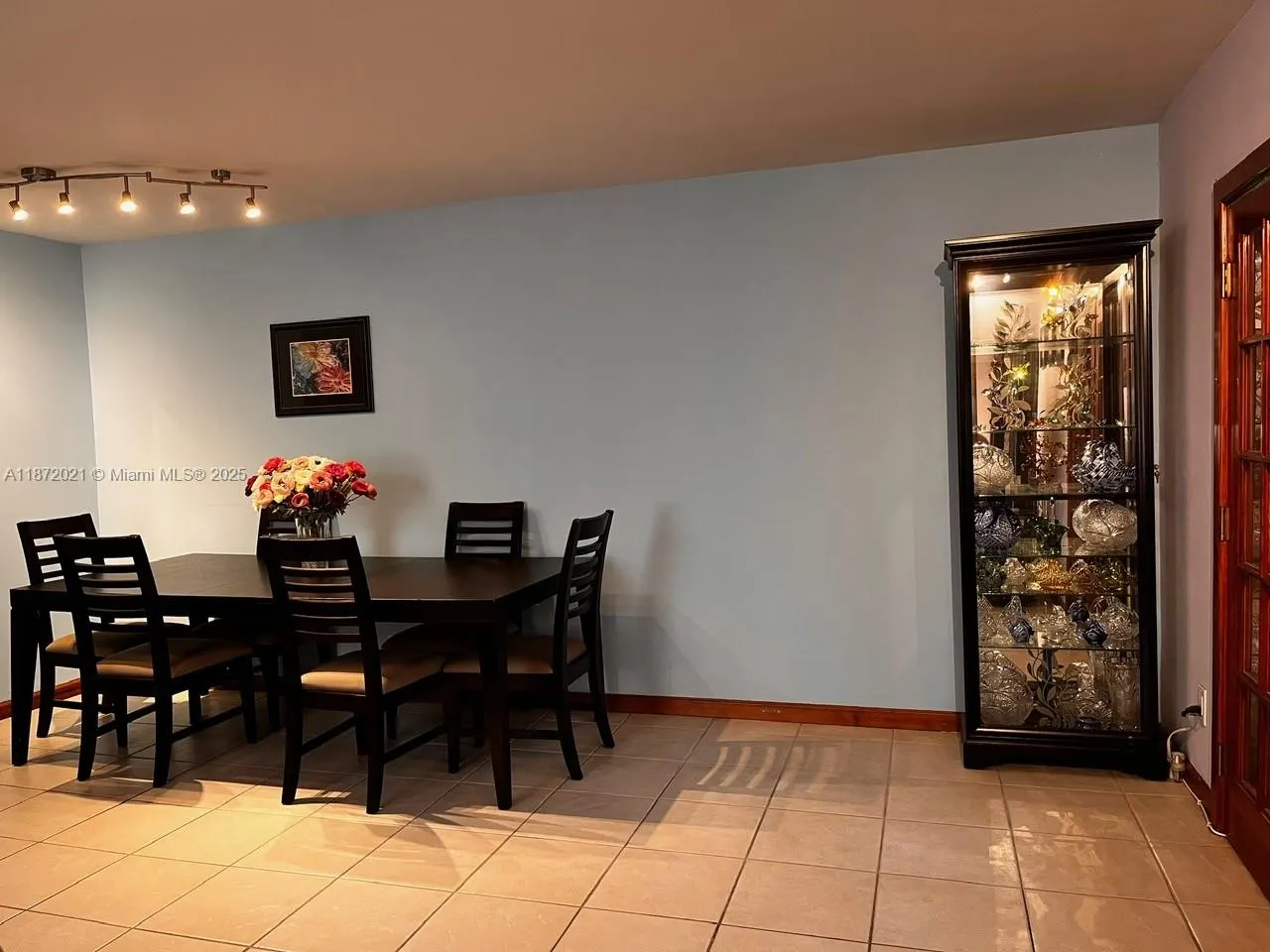 20200 W Country Club Dr, #120