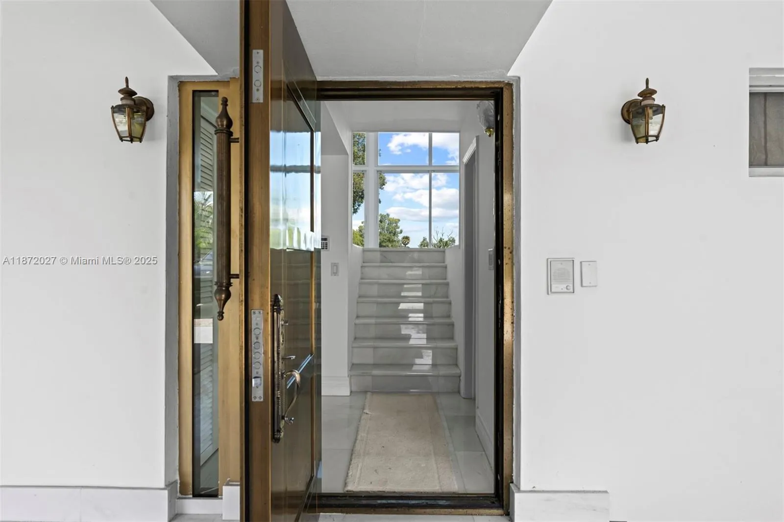 6795 & 6793 Brookline Dr, #6795