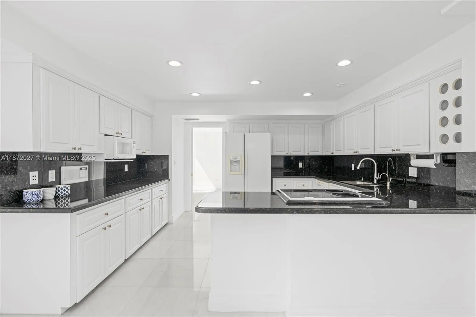 6795 & 6793 Brookline Dr, #6795