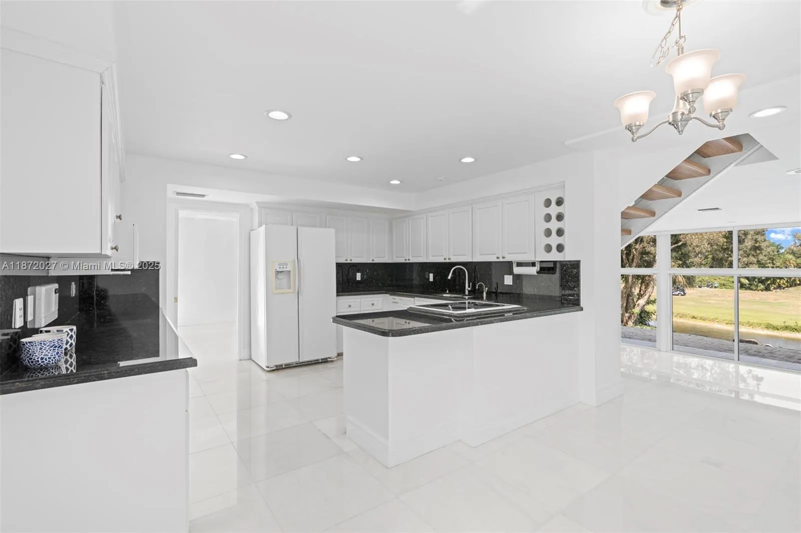 6795 & 6793 Brookline Dr, #6795