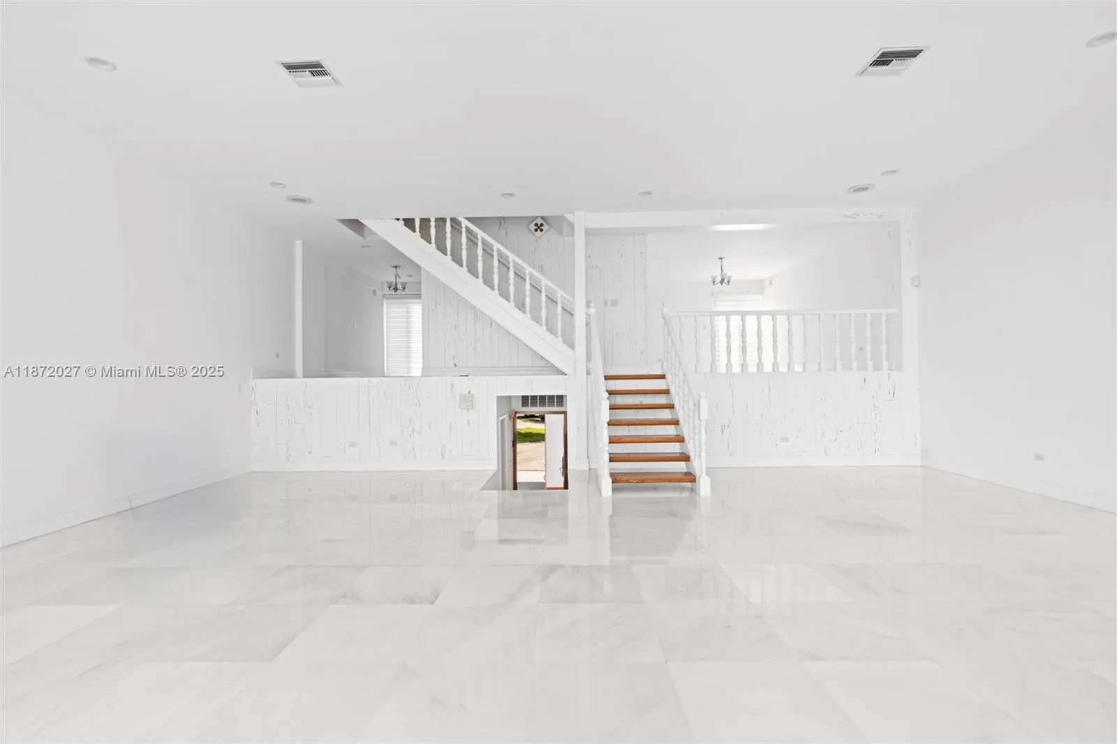 6795 & 6793 Brookline Dr, #6795