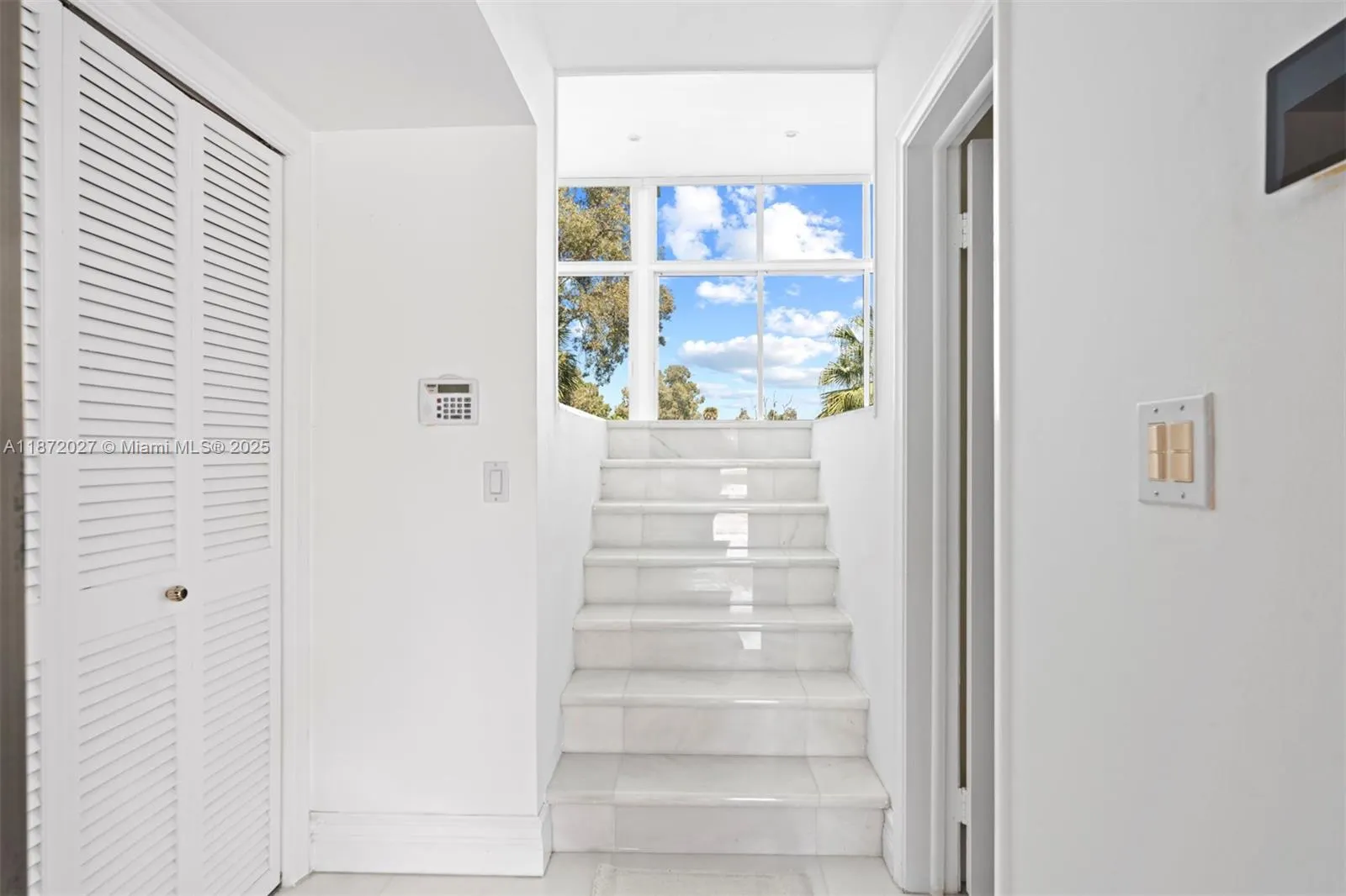 6795 & 6793 Brookline Dr, #6795
