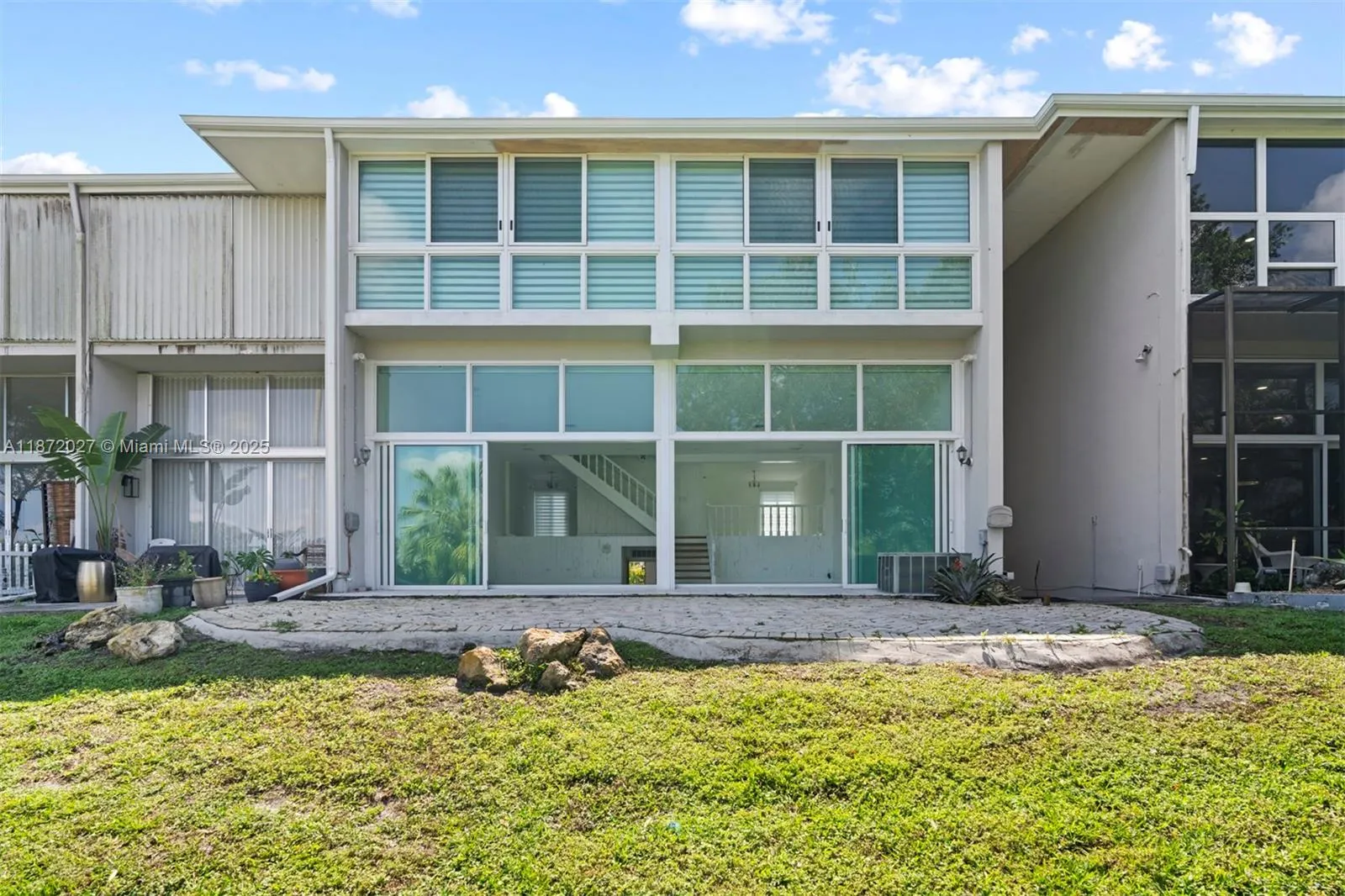 6795 & 6793 Brookline Dr, #6795