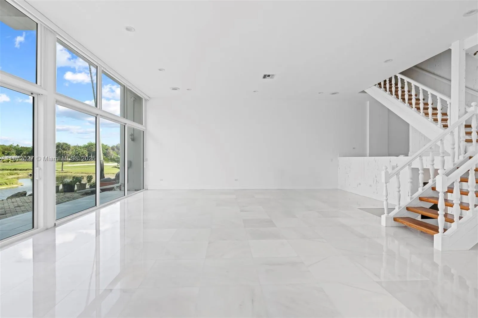 6795 & 6793 Brookline Dr, #6795