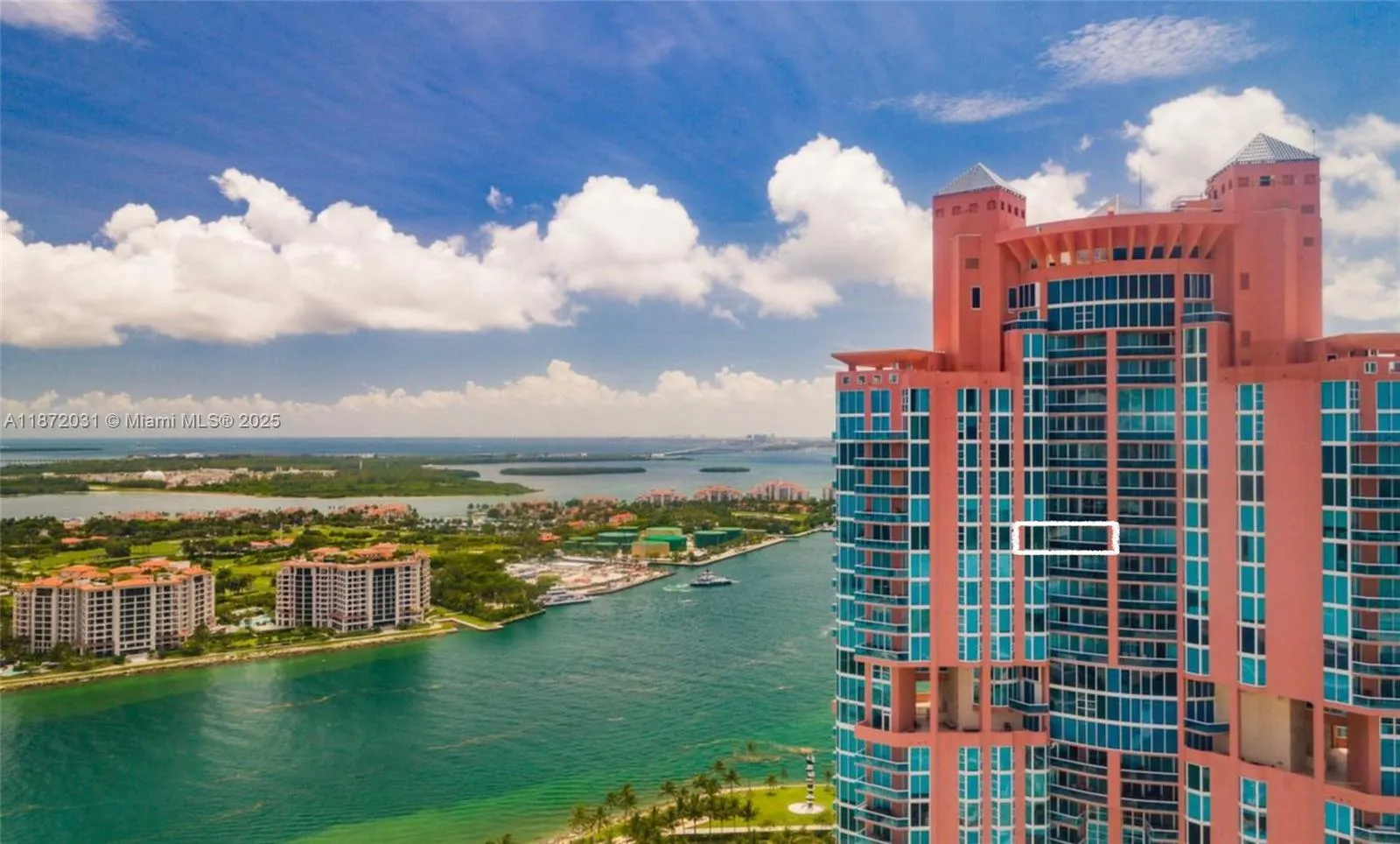 300 S Pointe Dr, #3502