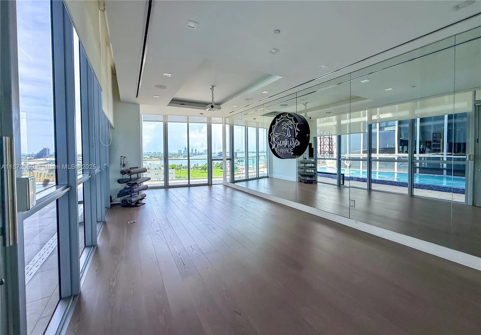 1100 Biscayne Blvd, #3404