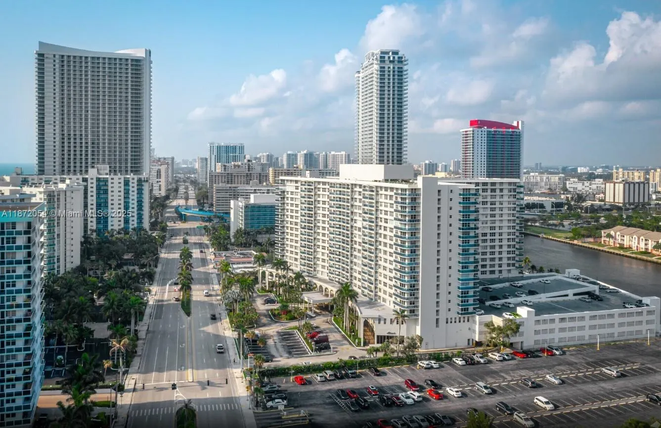 3800 S Ocean Dr, #G3