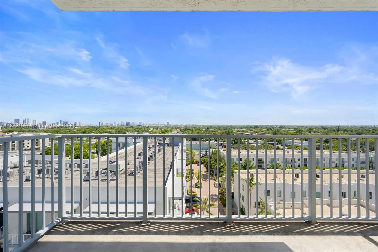 140 S Dixie Hwy, #835