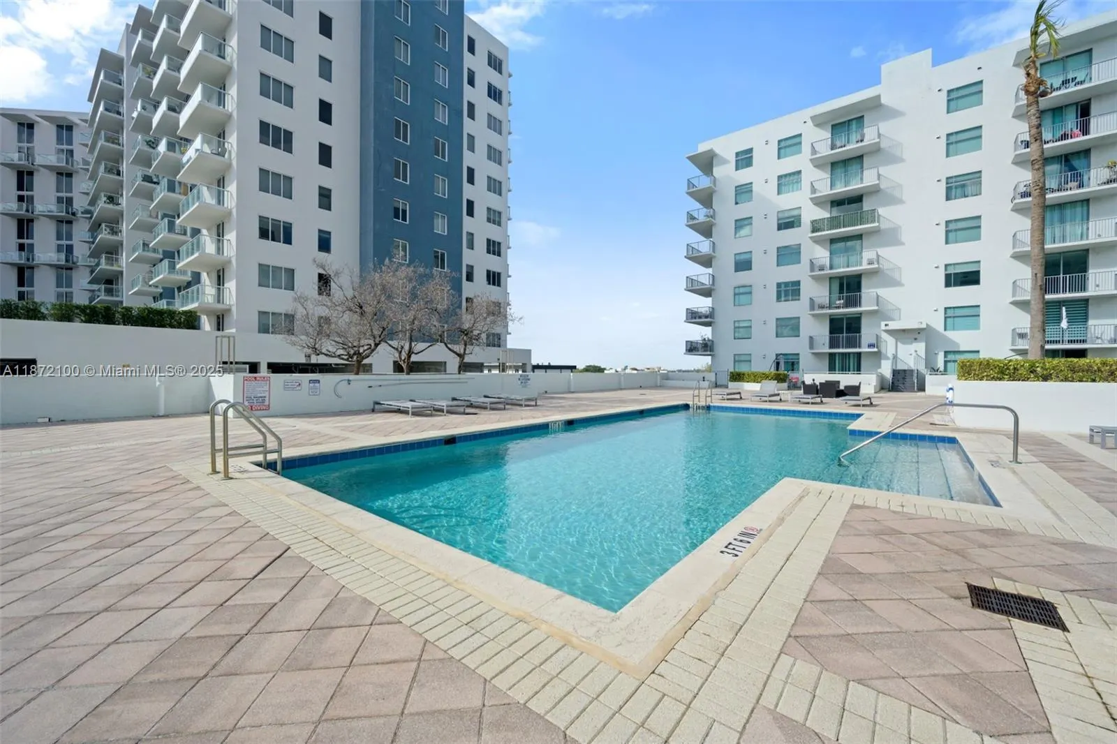 140 S Dixie Hwy, #835