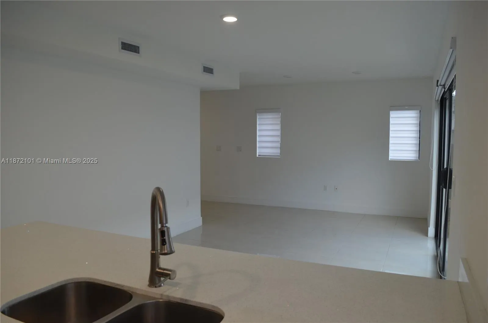 1155 NW 2nd Ter