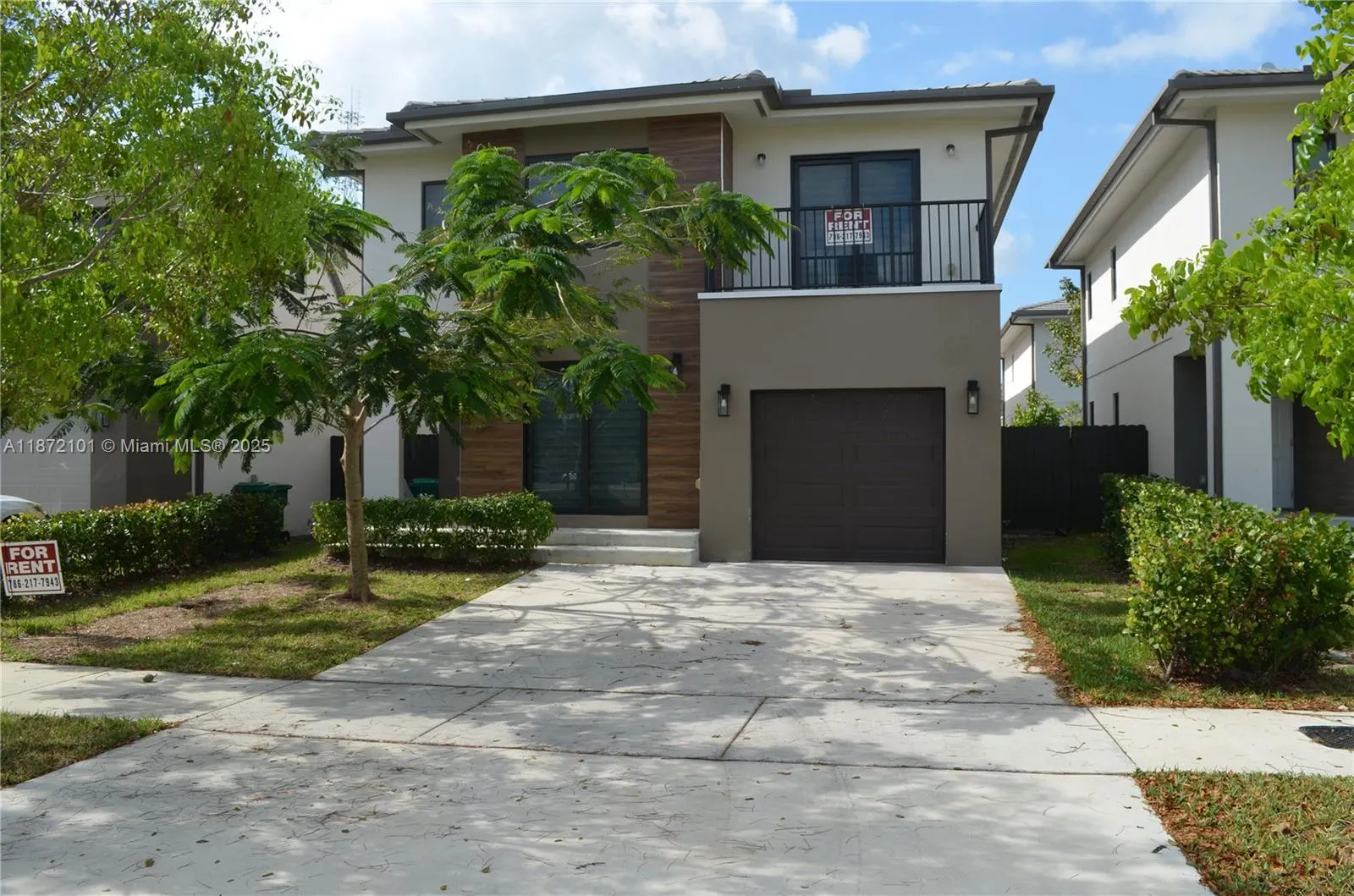 1155 NW 2nd Ter