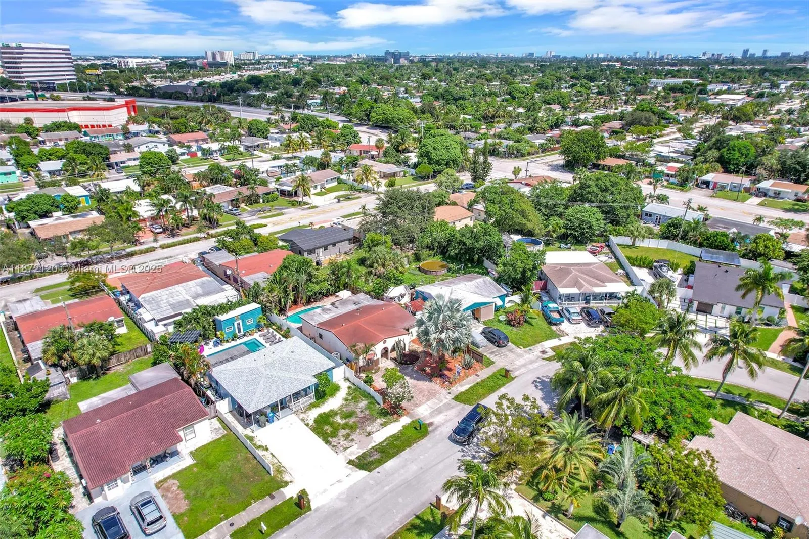 121 NW 55th St