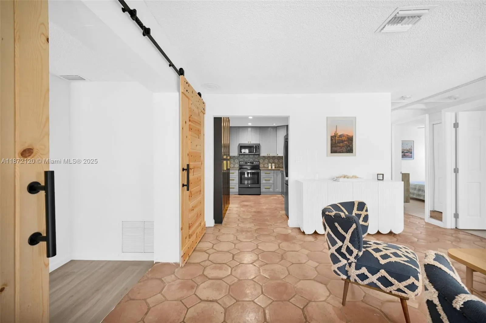 121 NW 55th St
