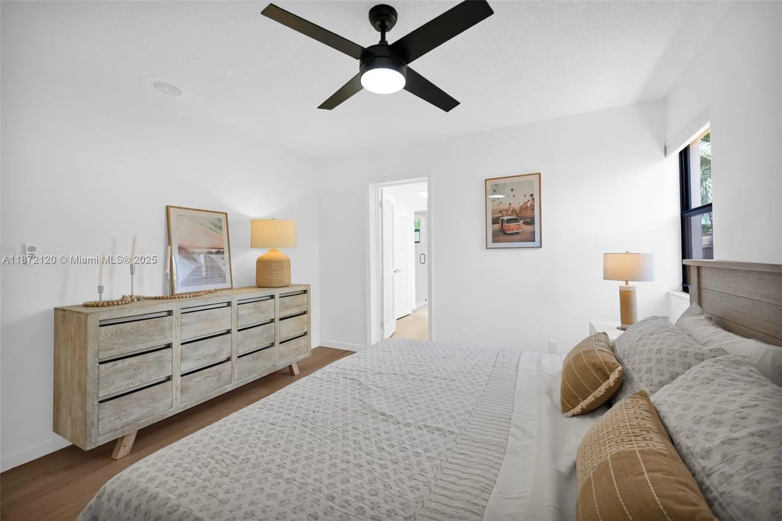 121 NW 55th St