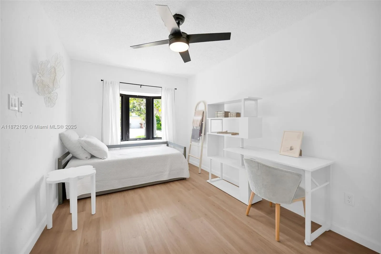 121 NW 55th St