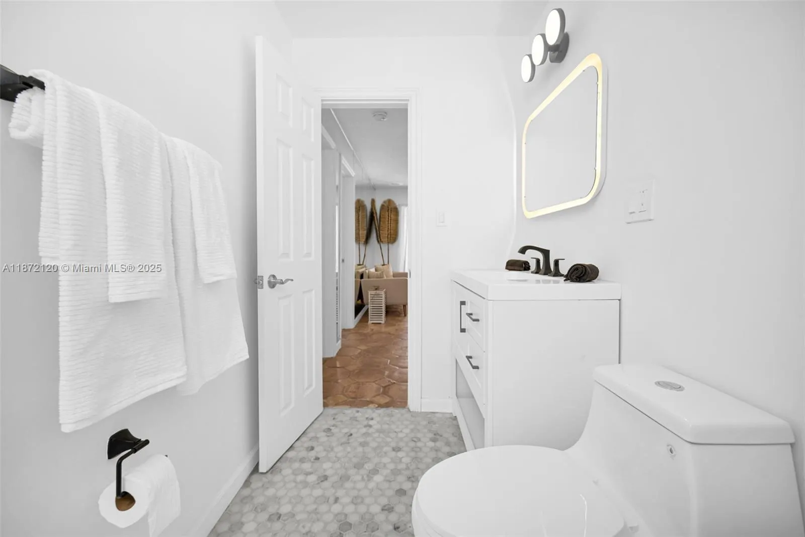 121 NW 55th St