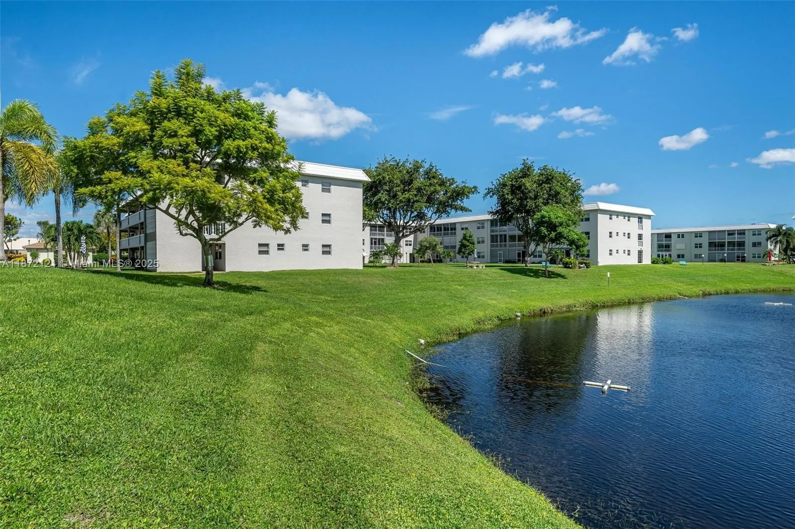 9856 Marina Blvd, #1320