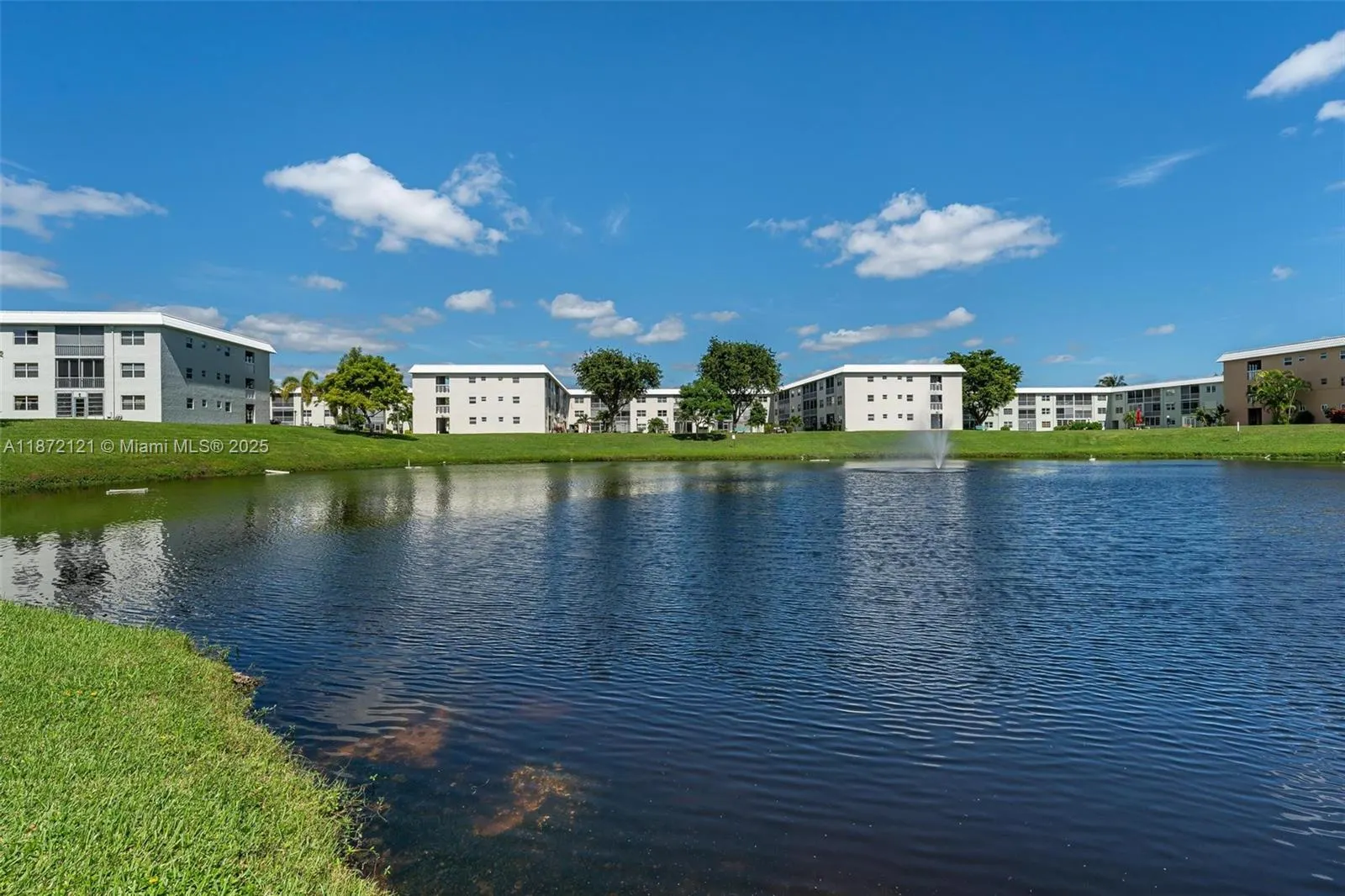 9856 Marina Blvd, #1320